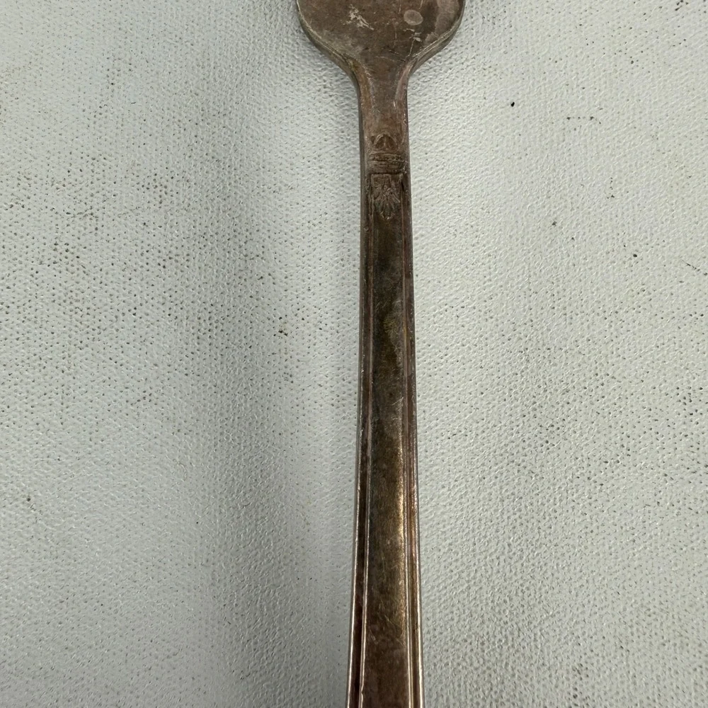 1847 Rogers Bros FIRST LOVE (IS) Silverplate Fork 6 1/4